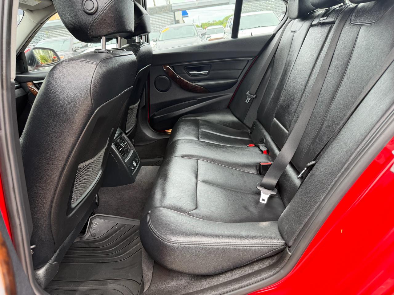 BMW 3-Series 328i xDrive Sedan 2015
