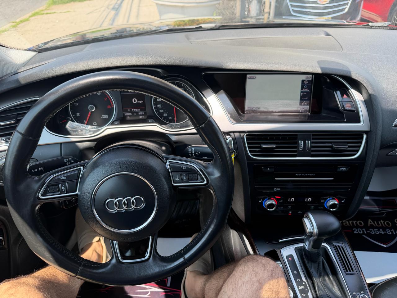 Audi A4 2.0T Sedan quattro Tiptronic 2015