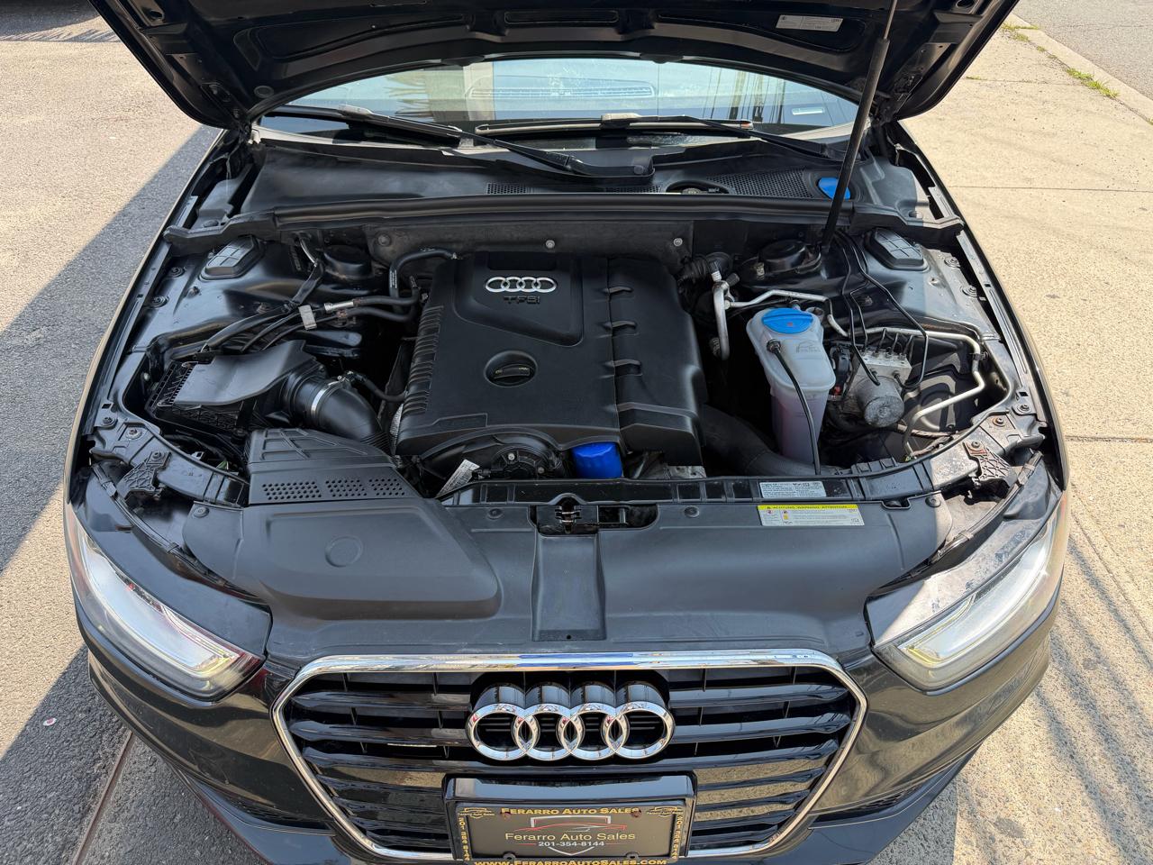 Audi A4 2.0T Sedan quattro Tiptronic 2015
