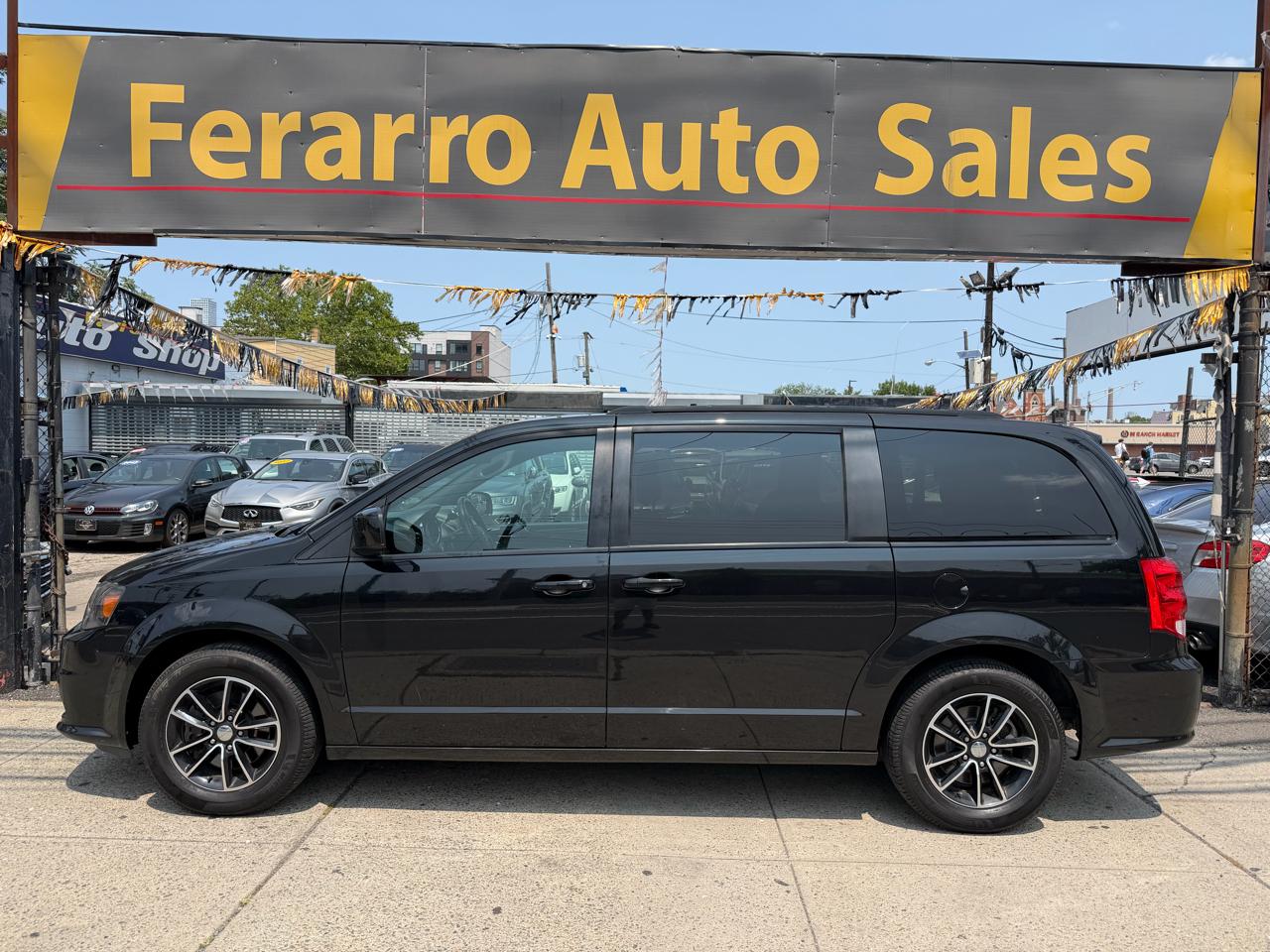 Dodge Grand Caravan SE 2019
