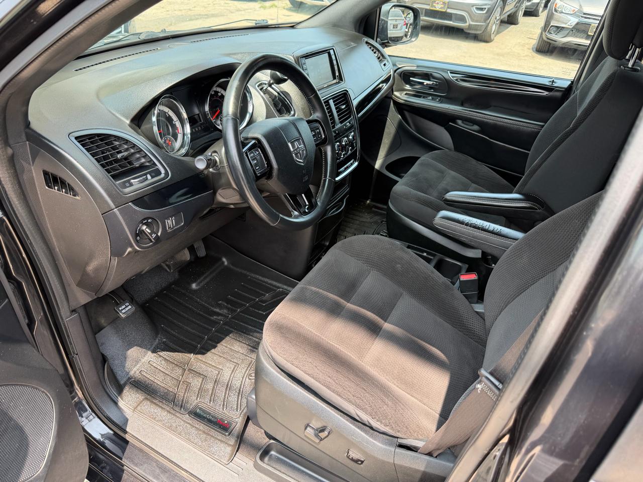 Dodge Grand Caravan SE 2019