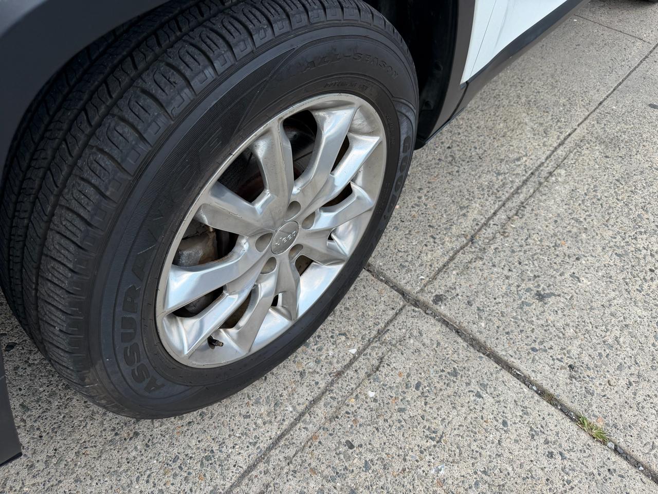 Jeep Cherokee Limited 4WD 2015