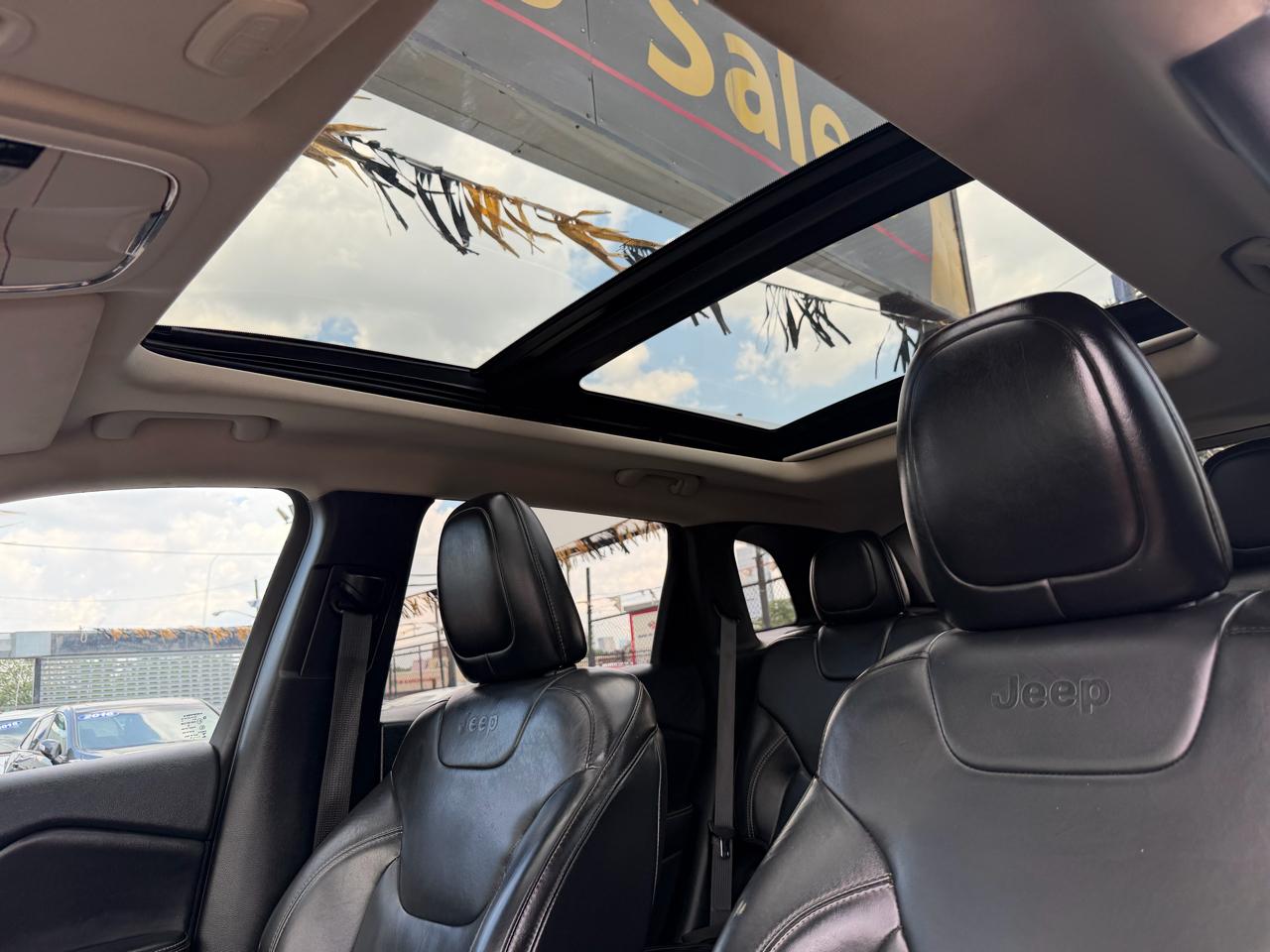 Jeep Cherokee Limited 4WD 2015