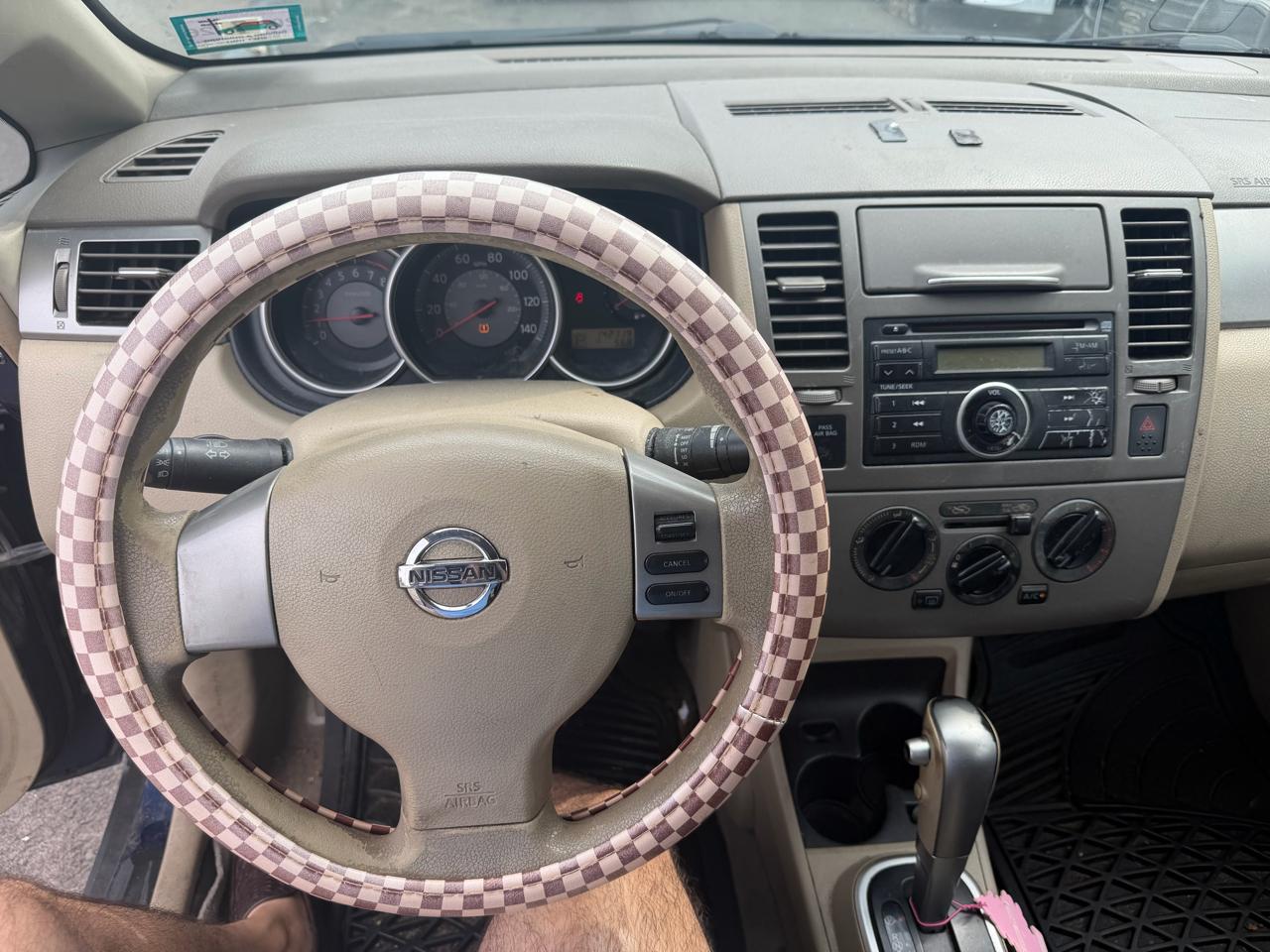 Nissan Versa 1.8 S Sedan 2009