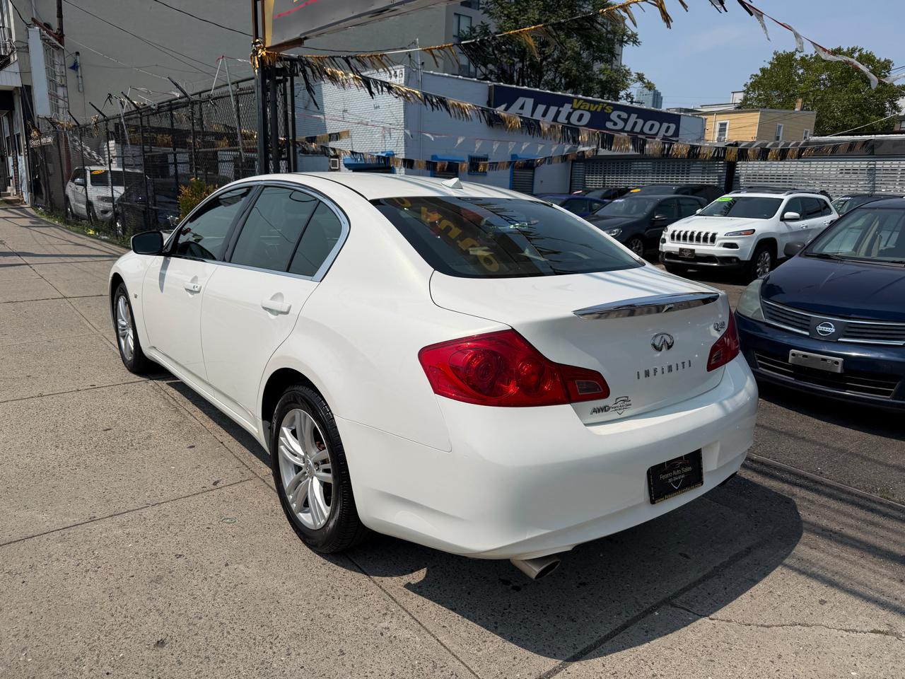 Infiniti Q40 AWD 2015