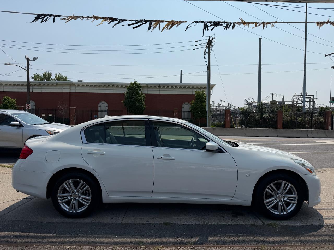 Infiniti Q40 AWD 2015