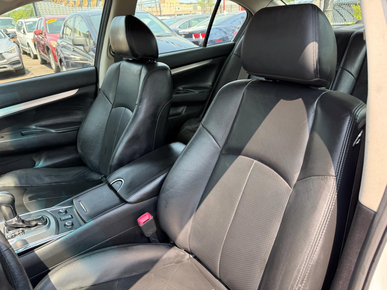 Infiniti Q40 AWD 2015