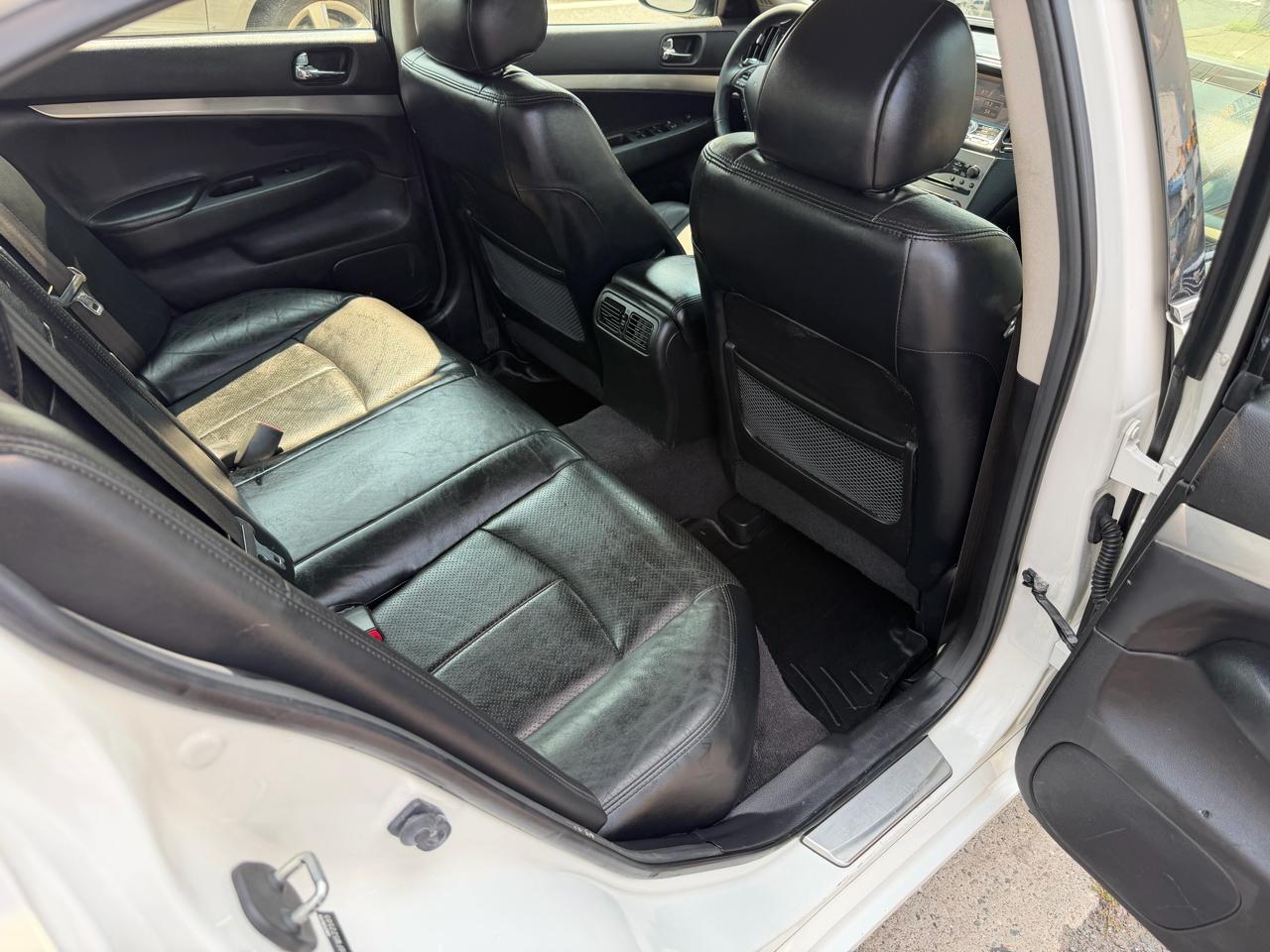 Infiniti Q40 AWD 2015