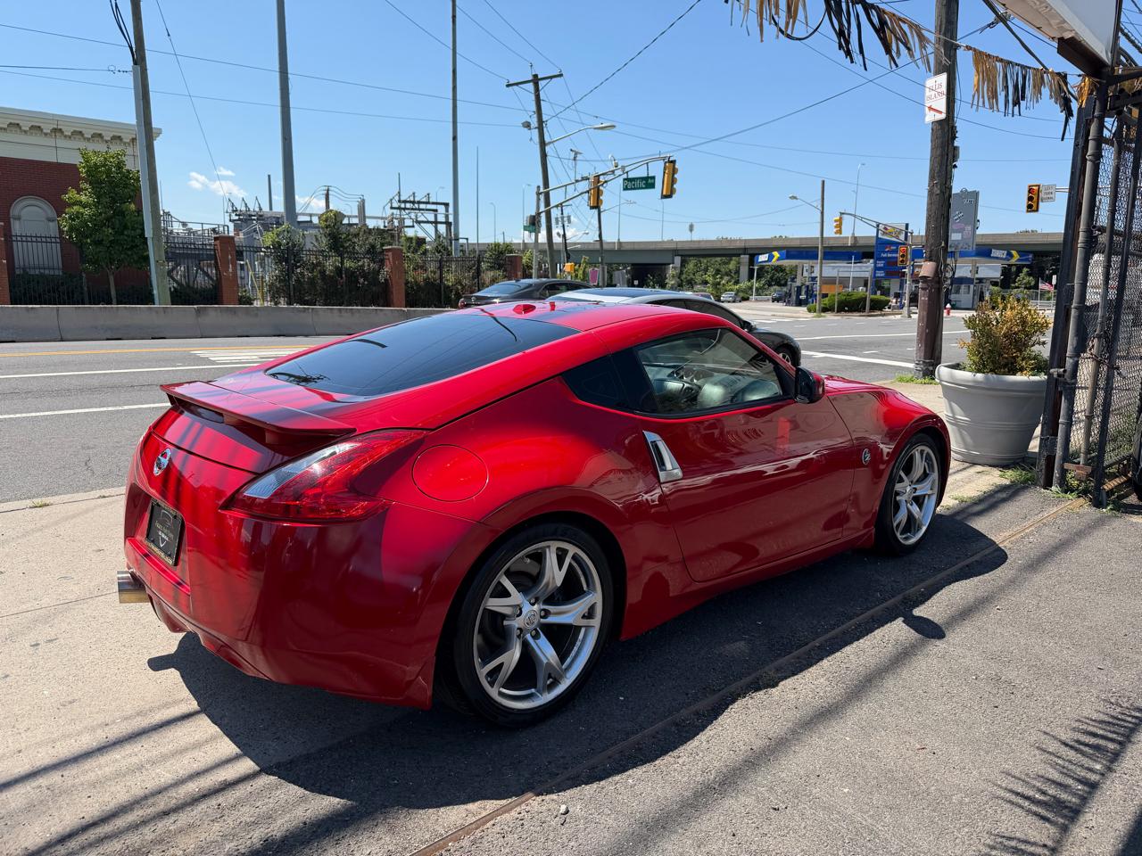 Nissan Z 370Z Touring Coupe 2012
