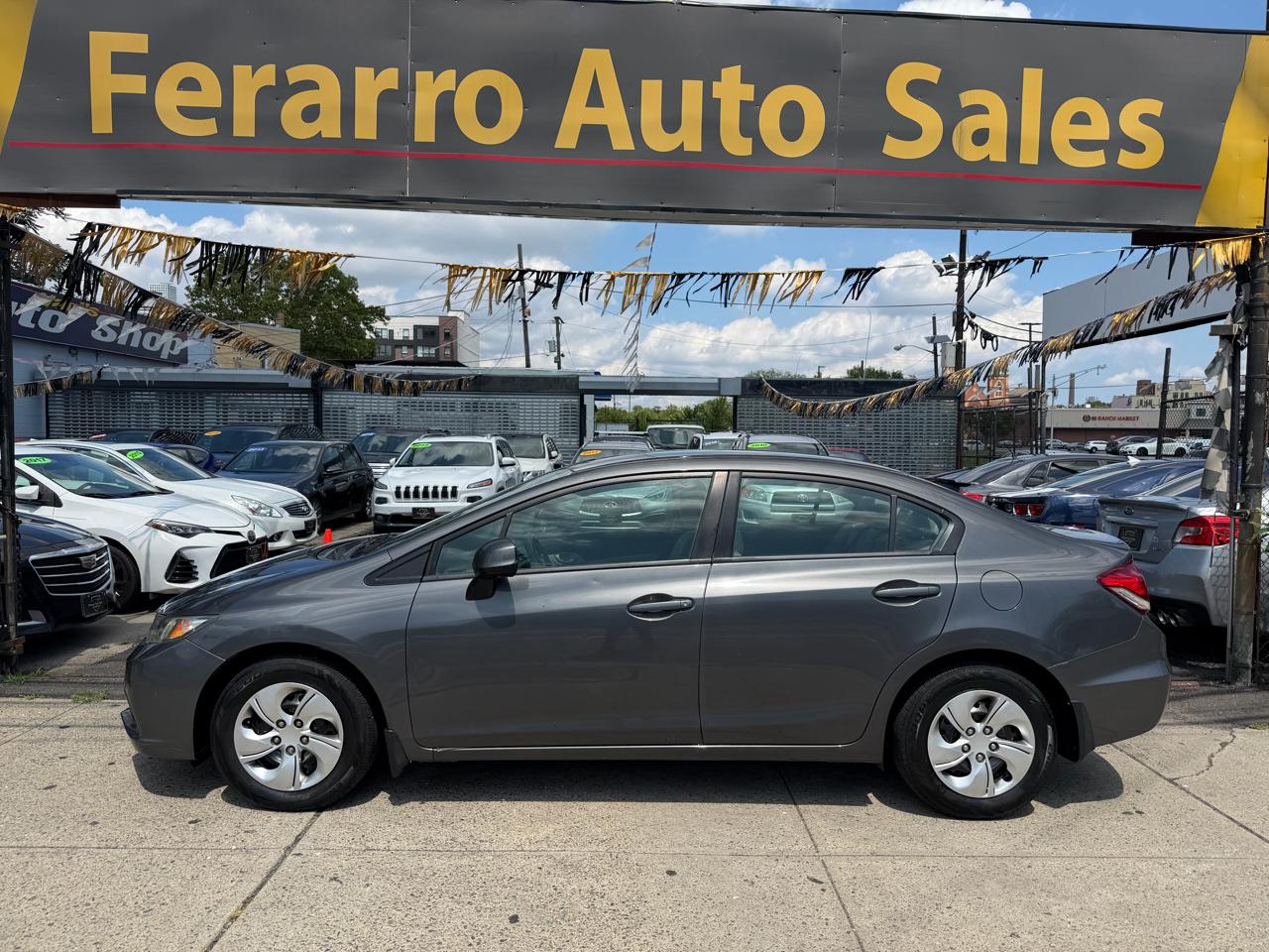 Honda Civic LX Sedan 5-Speed AT 2013