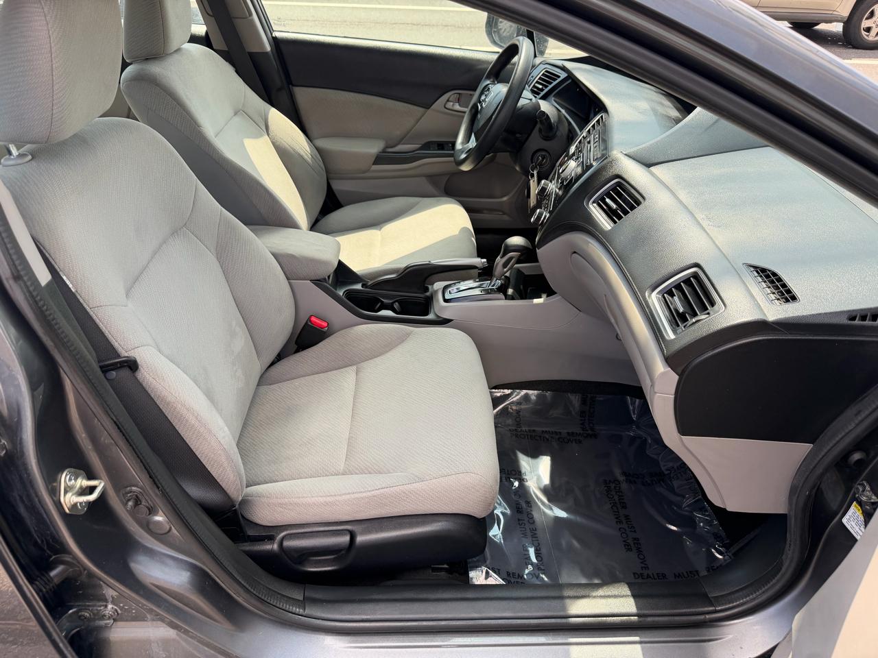 Honda Civic LX Sedan 5-Speed AT 2013