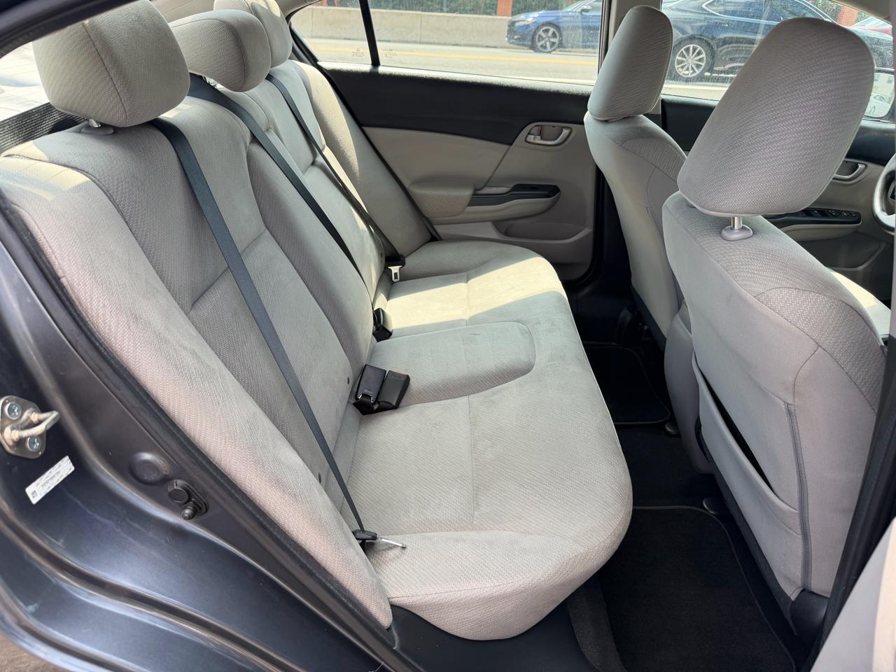 Honda Civic LX Sedan 5-Speed AT 2013