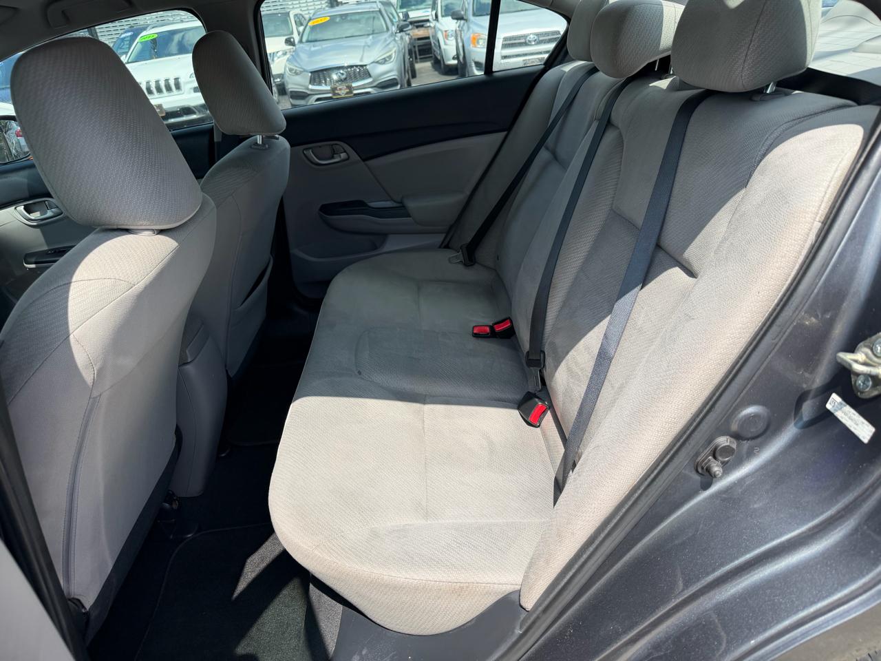 Honda Civic LX Sedan 5-Speed AT 2013