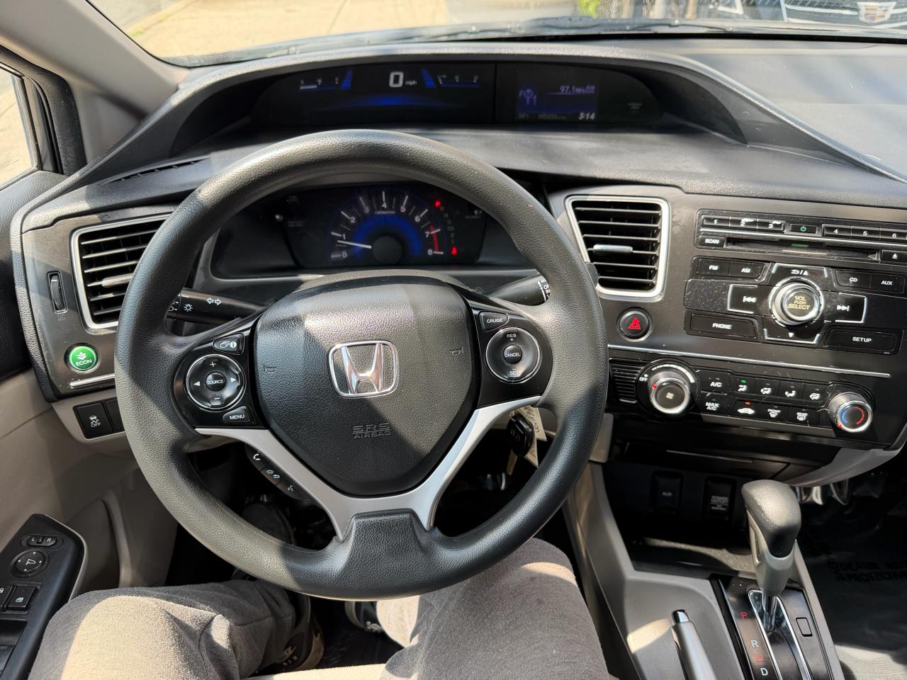Honda Civic LX Sedan 5-Speed AT 2013