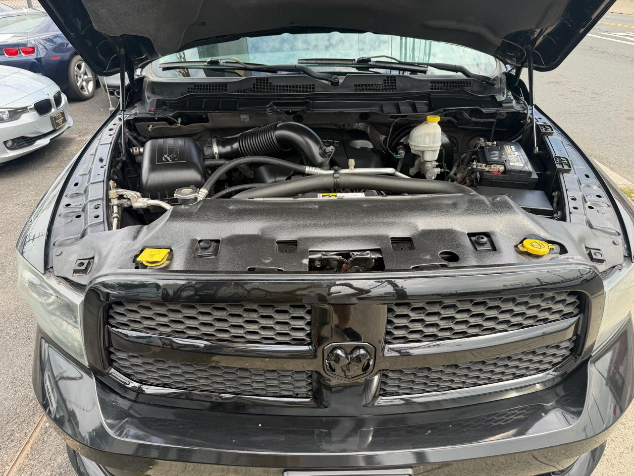 RAM 1500 Tradesman Quad Cab 4WD 2014