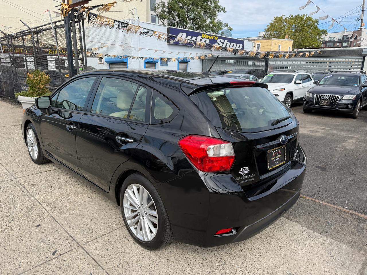 Subaru Impreza photo 3