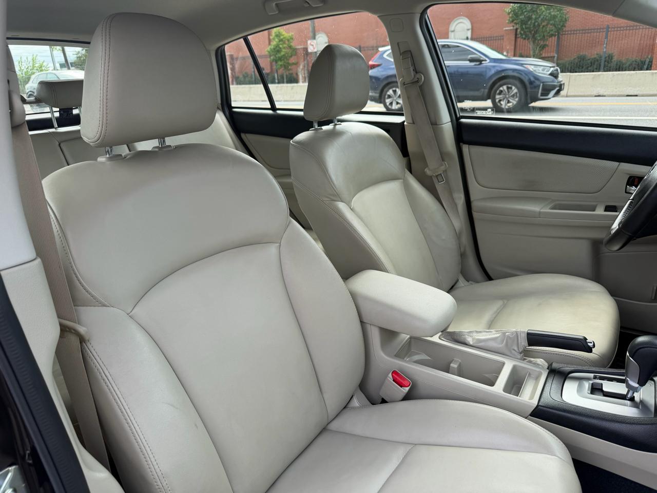 Subaru Impreza photo 15