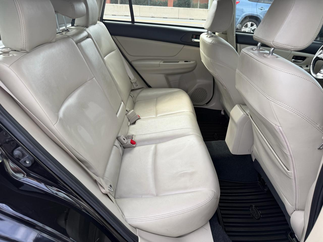 Subaru Impreza photo 17