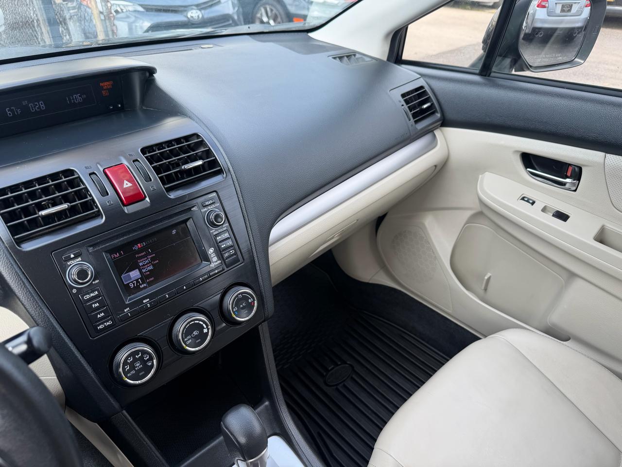 Subaru Impreza photo 24