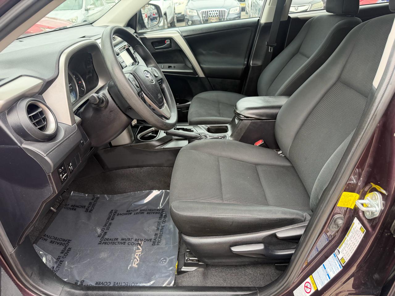 Toyota RAV4 LE AWD 2016