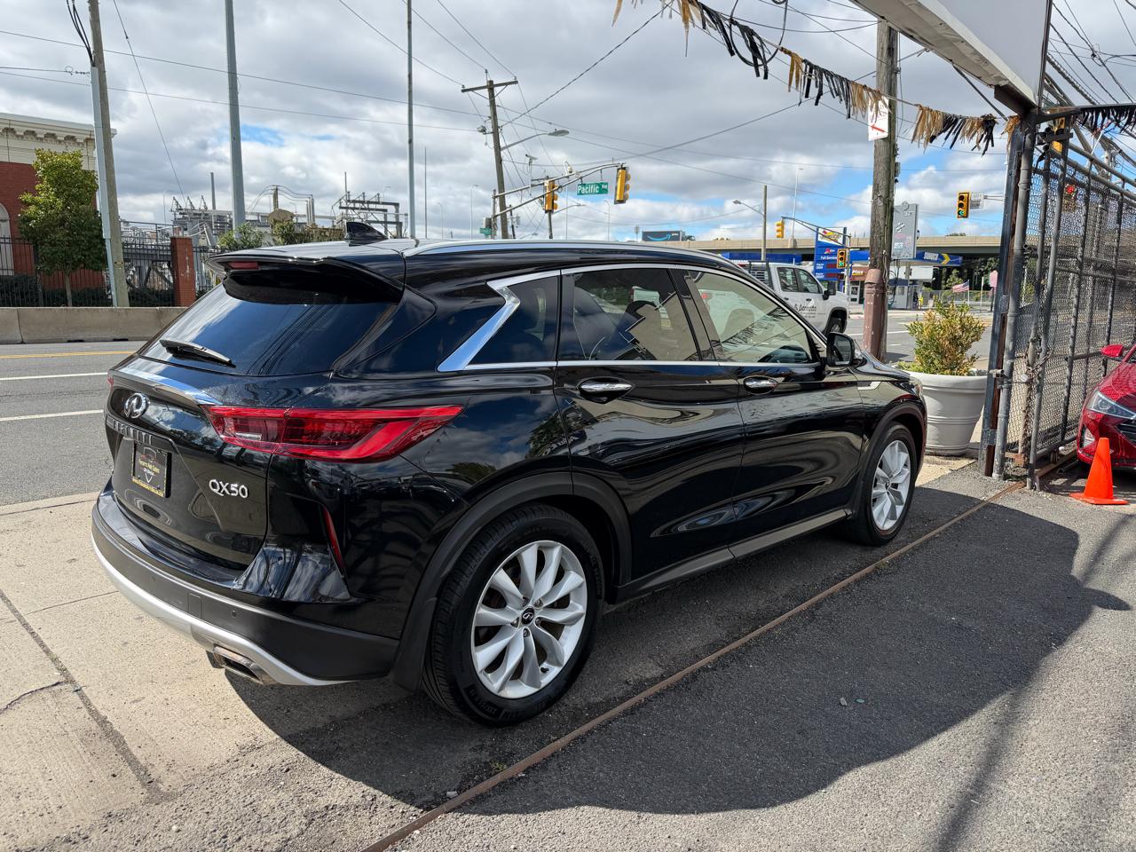 Infiniti QX50 Essential 4D SUV AWD 2019