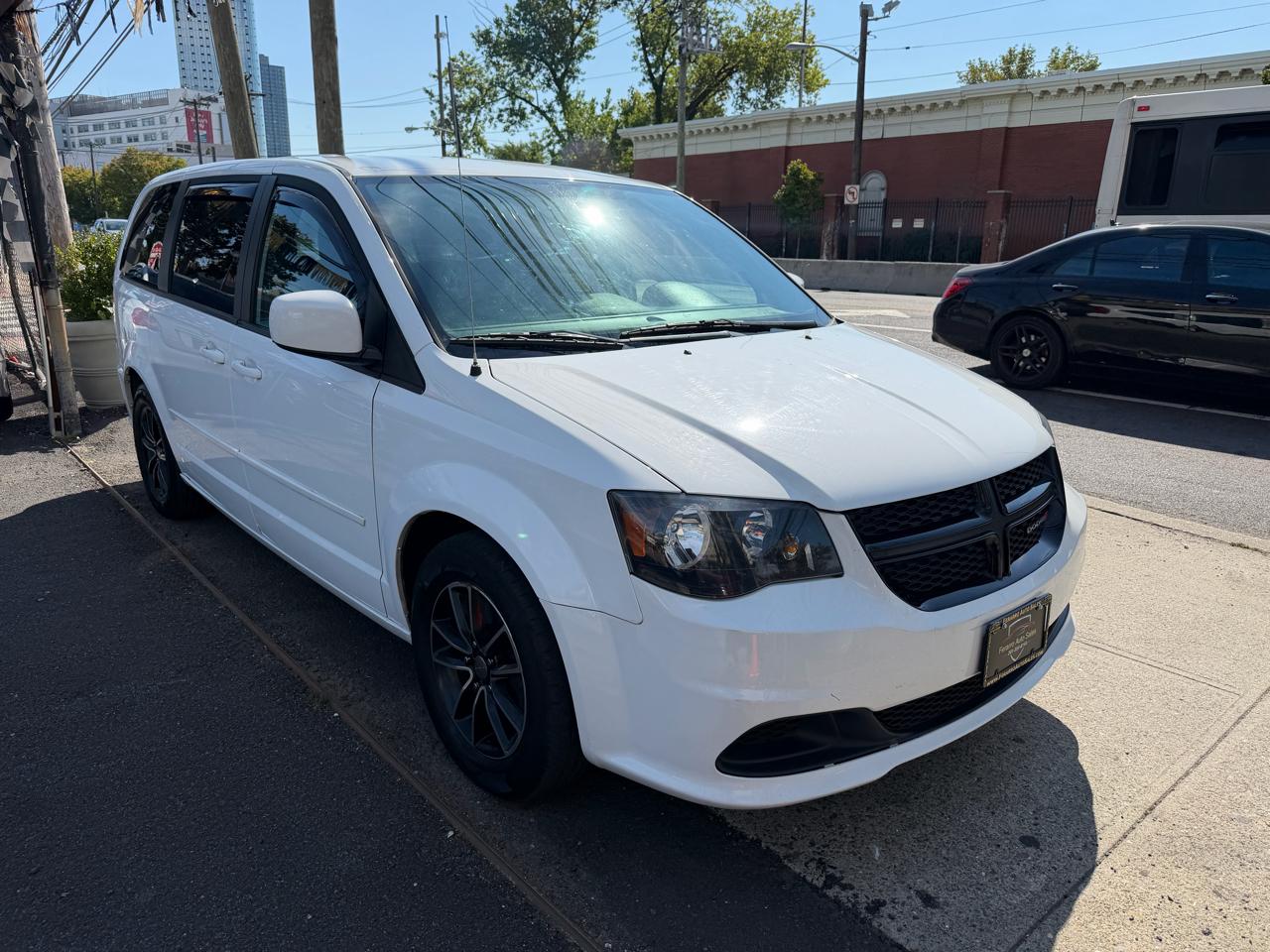 Dodge Grand Caravan SE 2016