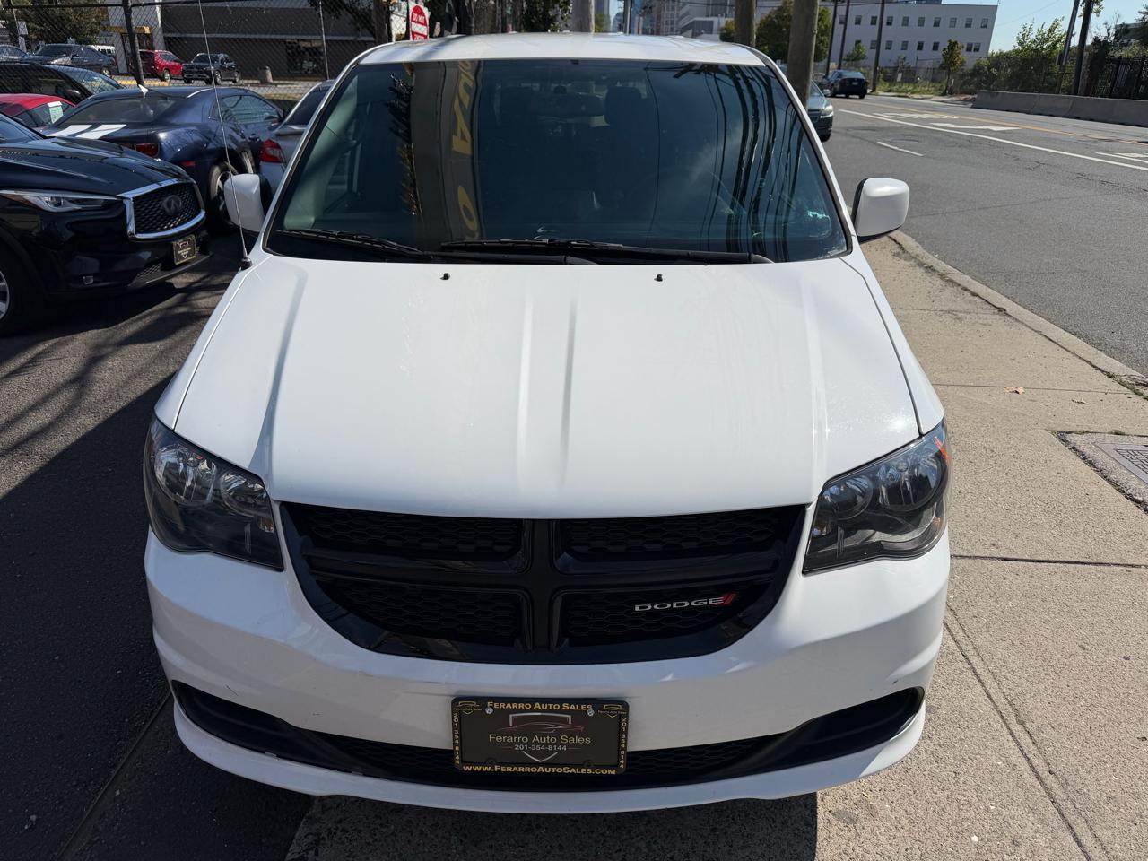 Dodge Grand Caravan SE 2016