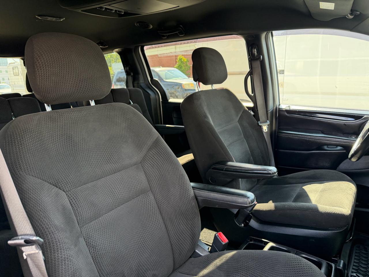 Dodge Grand Caravan SE 2016