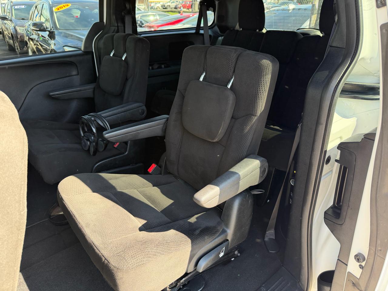 Dodge Grand Caravan SE 2016