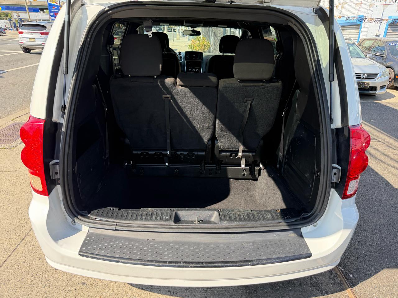 Dodge Grand Caravan SE 2016