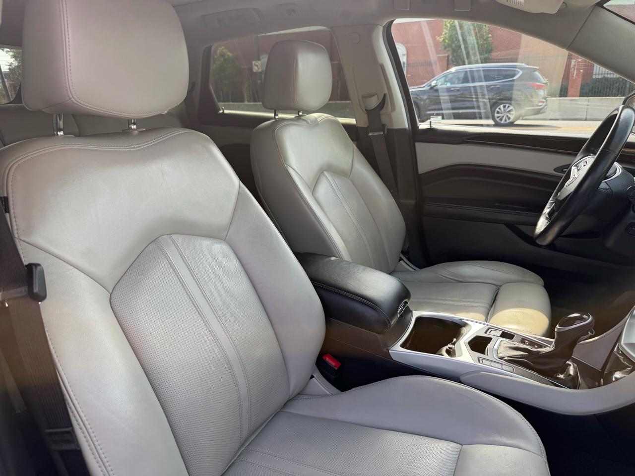 Cadillac SRX Luxury Collection AWD 2015