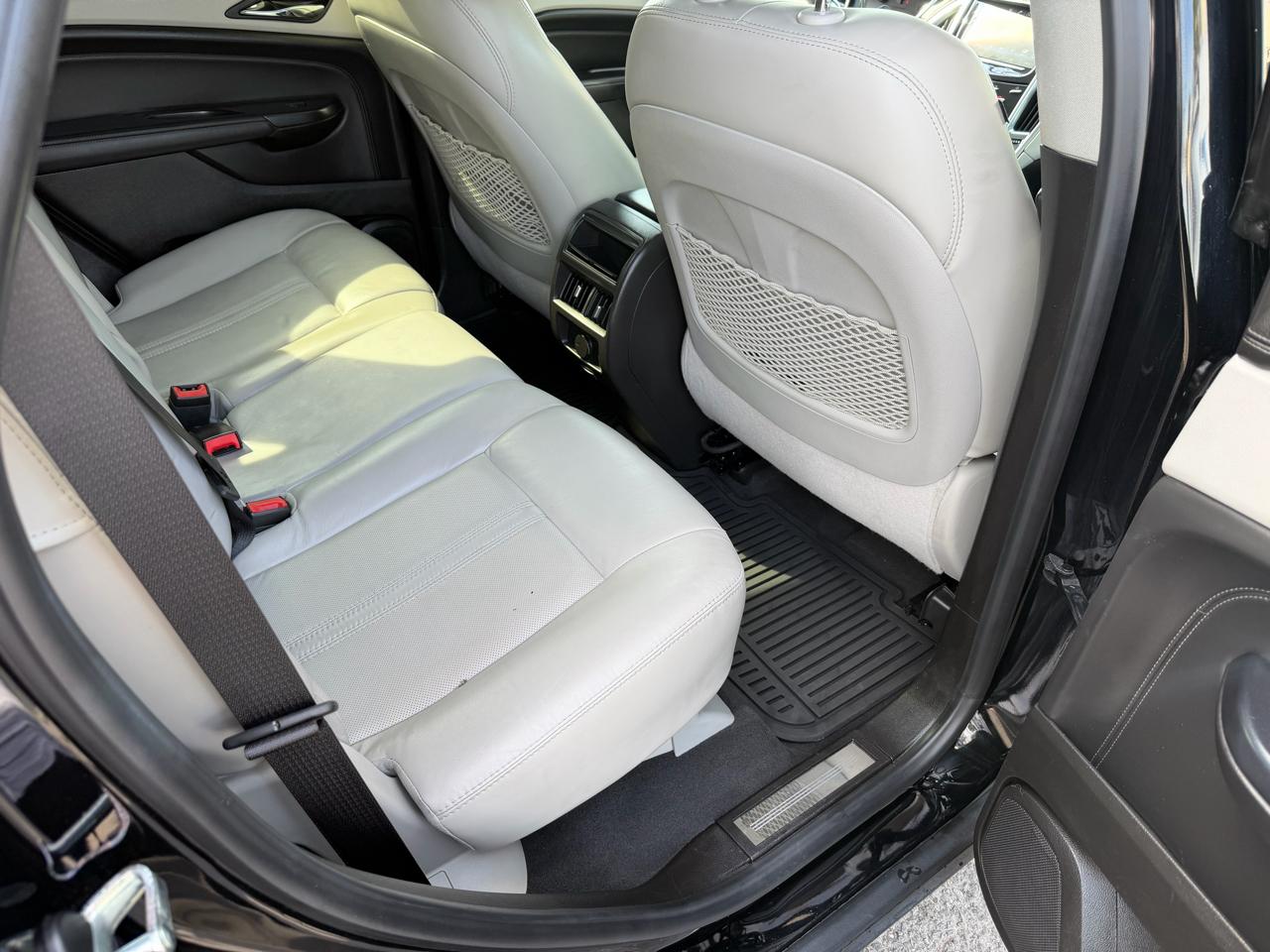 Cadillac SRX Luxury Collection AWD 2015