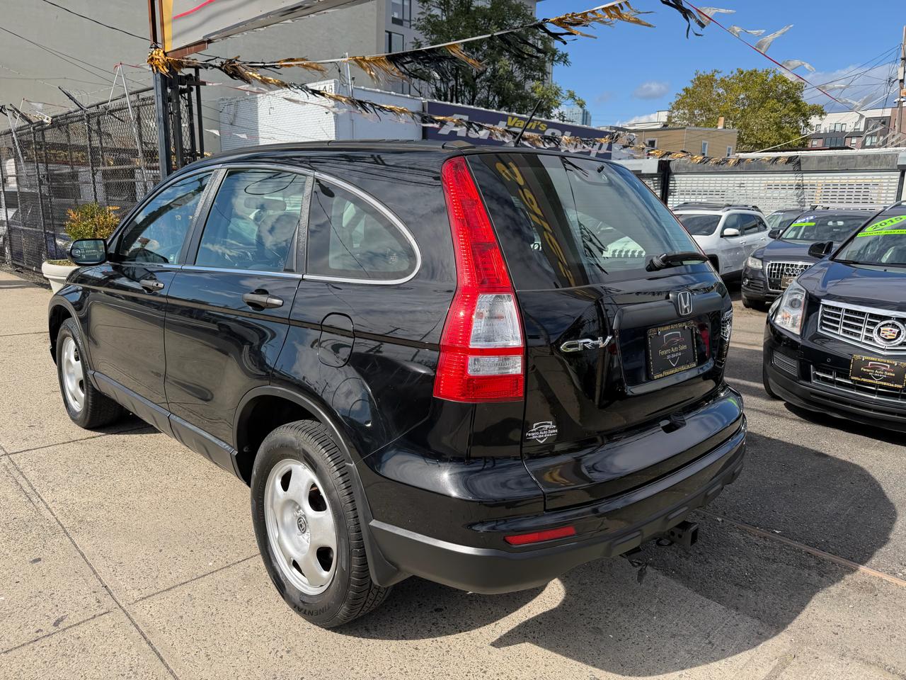 Honda CR-V LX 4WD 5-Speed AT 2011