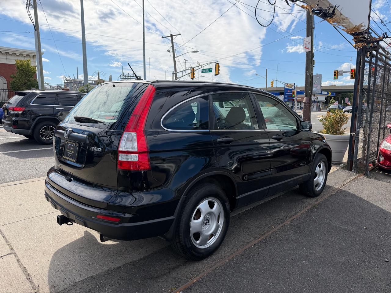 Honda CR-V LX 4WD 5-Speed AT 2011