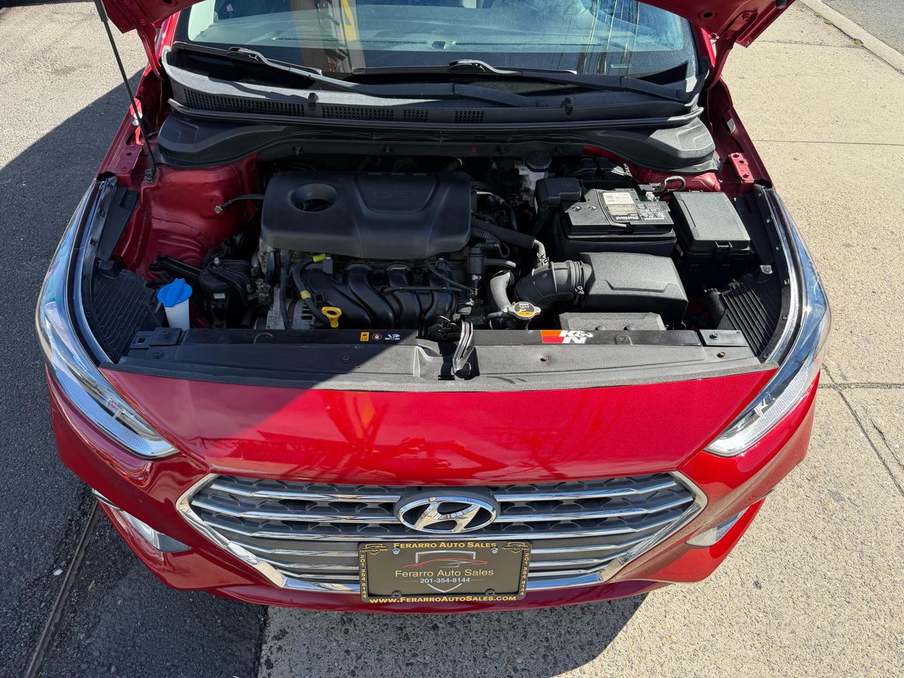 Hyundai Accent SEL 4-Door 6A 2019