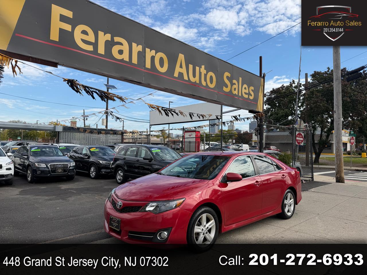 Toyota Camry SE 4D Sedan 2013