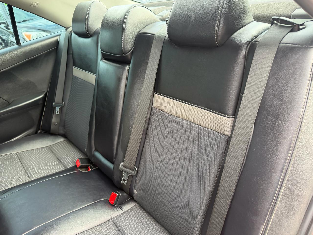 Toyota Camry SE 4D Sedan 2013