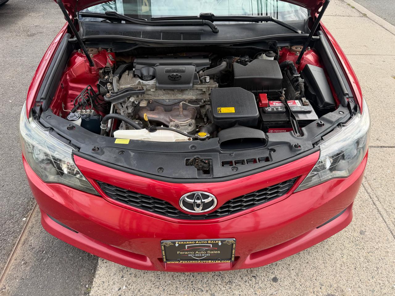 Toyota Camry SE 4D Sedan 2013