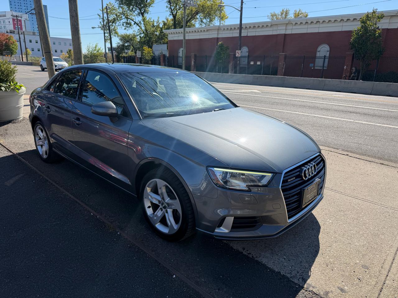 Audi A3 2.0 TFSI Premium 2017