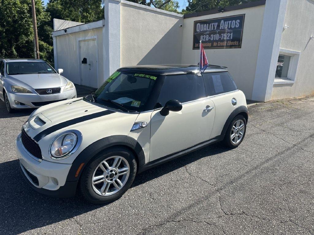 MINI Cooper S 2011