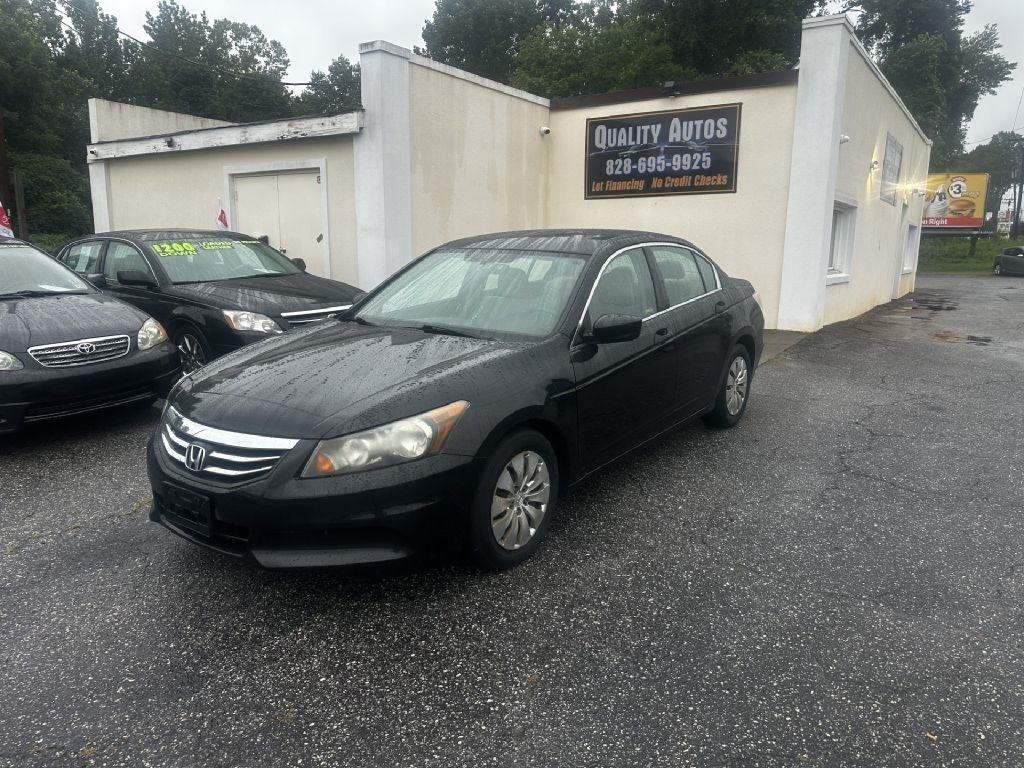 Honda Accord LX sedan AT 2012