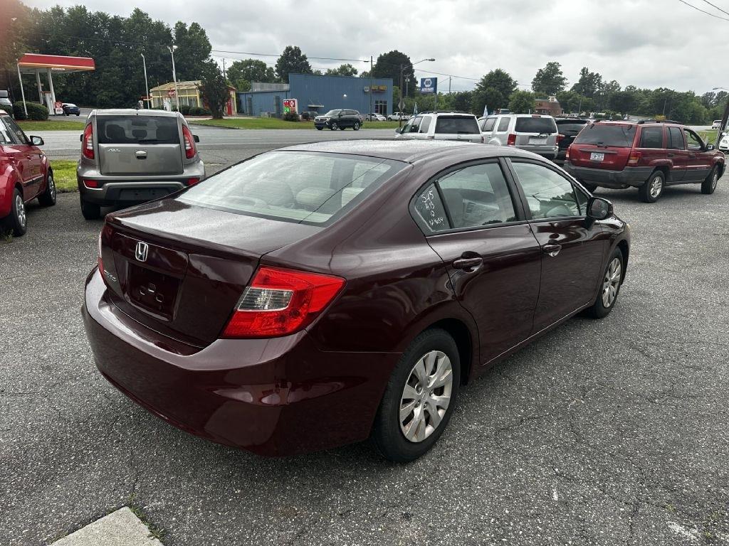 Honda Civic LX Sedan 5-Speed AT 2012