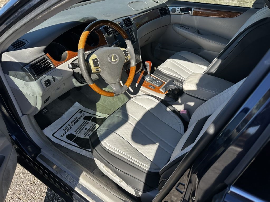 Lexus ES 330 Sedan 2005