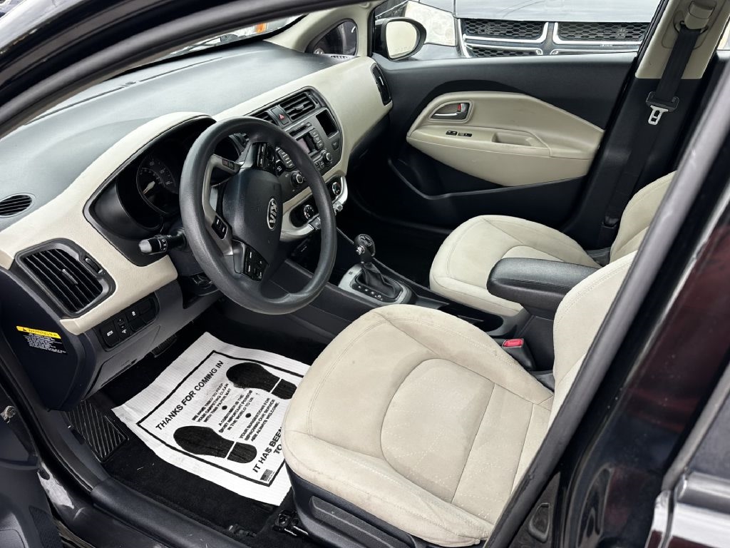 Kia Rio EX 2013