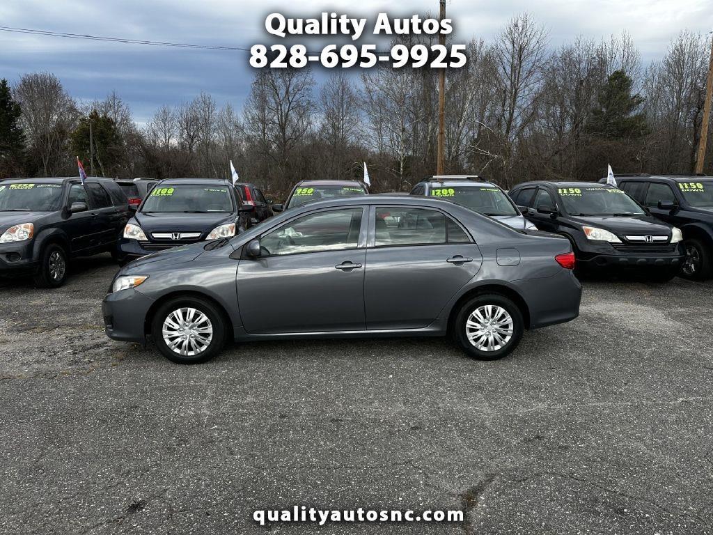 Toyota Corolla LE 4-Speed AT 2010