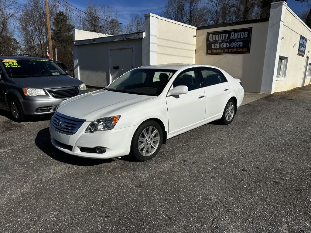 Toyota Avalon Limited 2010