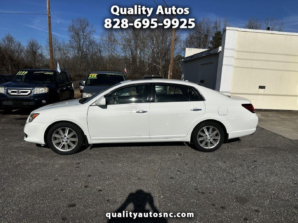 Toyota Avalon Limited 2010