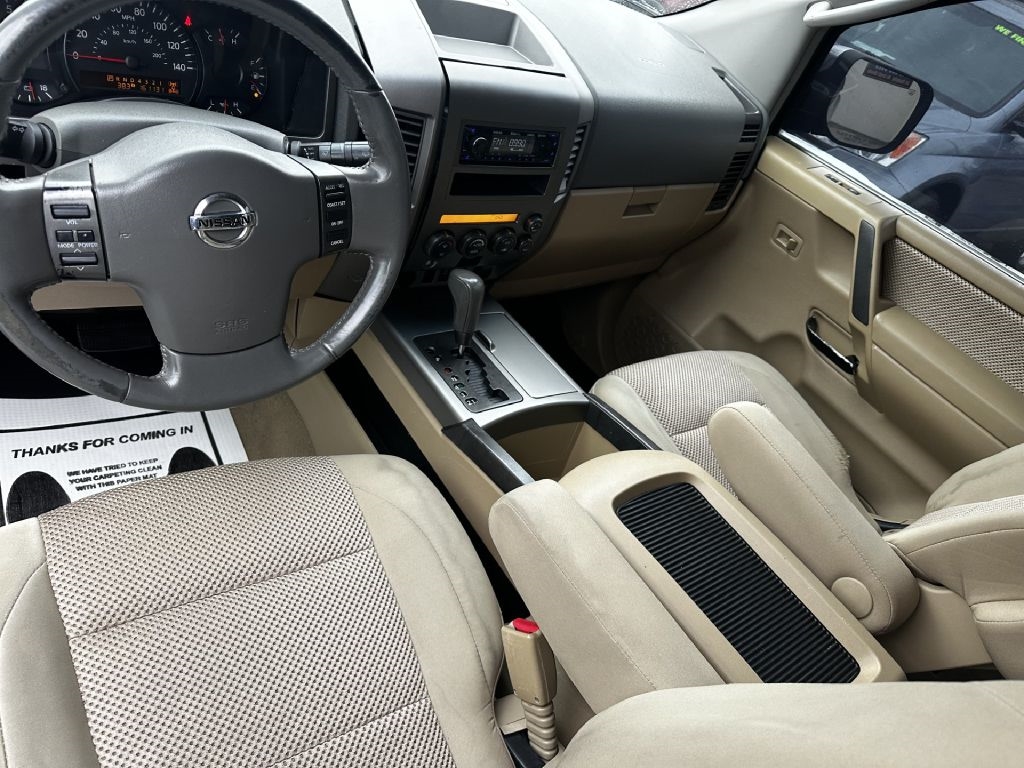 Nissan Armada SE 4WD 2007