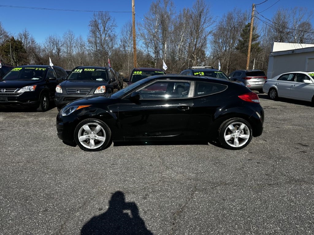 Hyundai Veloster Base 6MT 2015