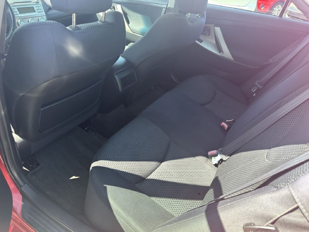 Toyota Camry SE 5-Spd AT 2009